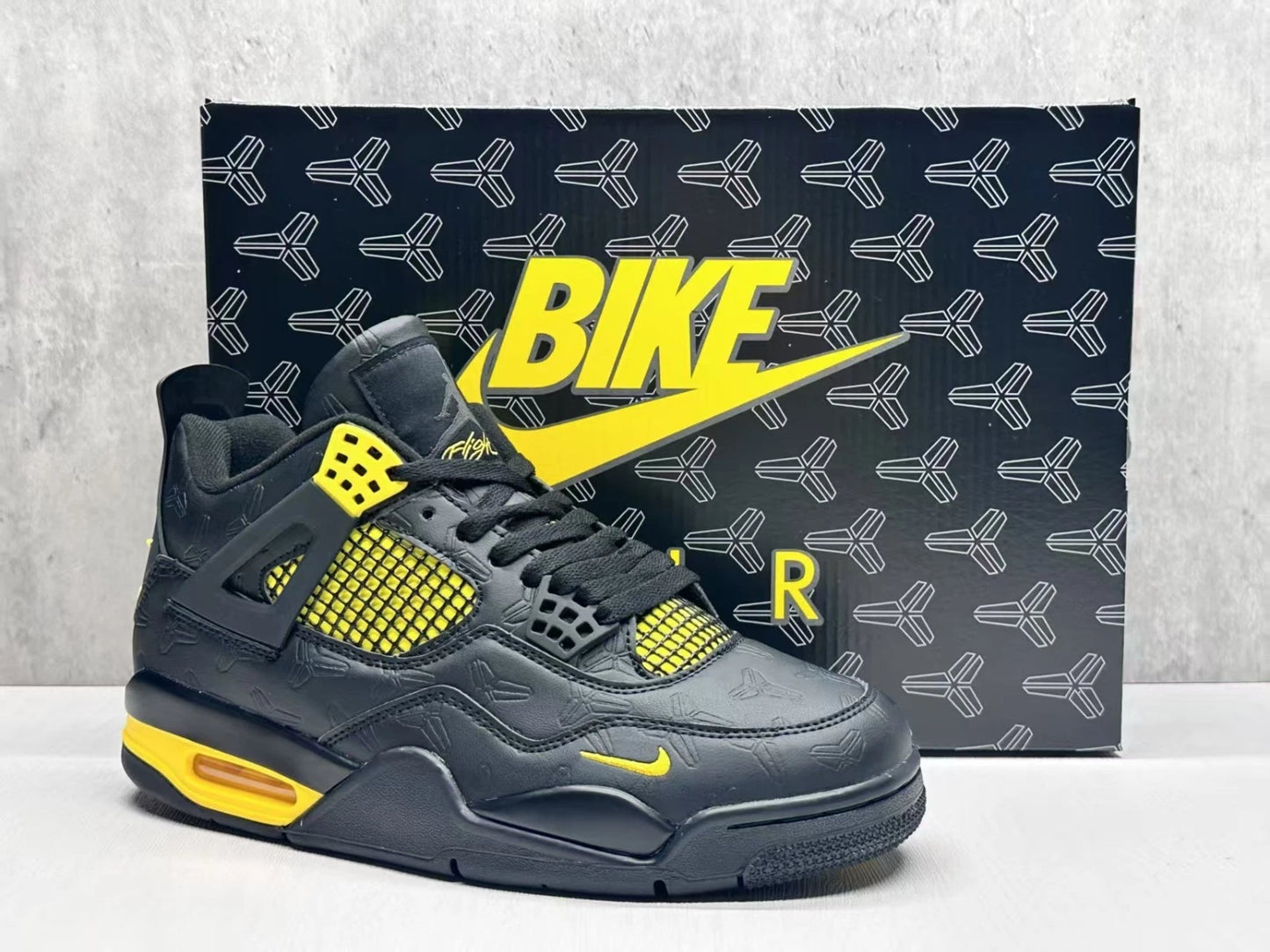 Jordan Retro #4 "Bike Air" Black / Yellow - Men