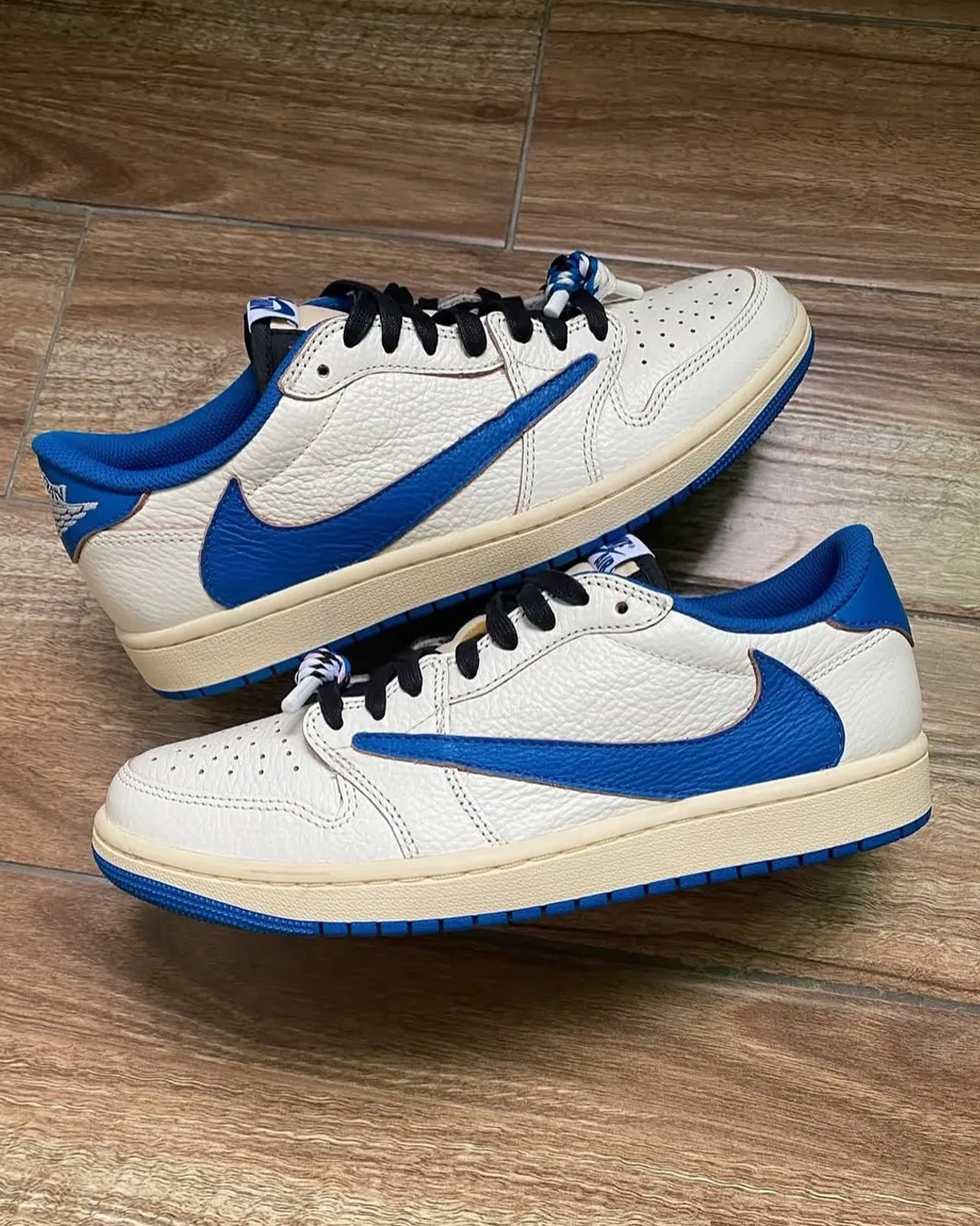 Travis Scott Fragment Jordan 1