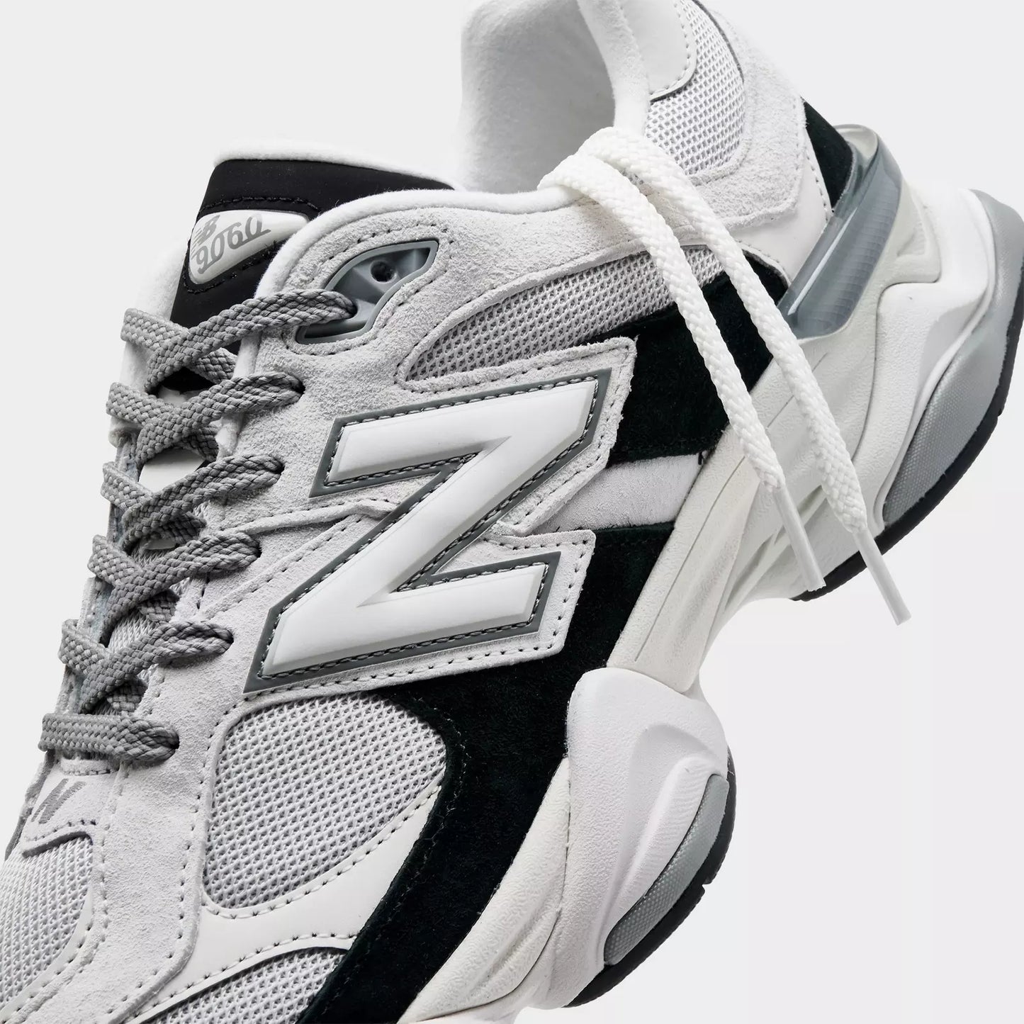 New Balance 9060 - Men Size - SALE